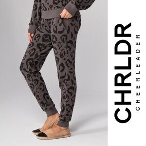 CHRLDR - Big Leopard Flat Pocket Sweatpants